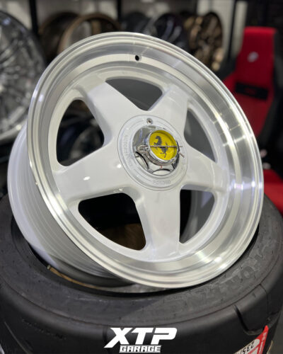 Llantas Ferrari 17