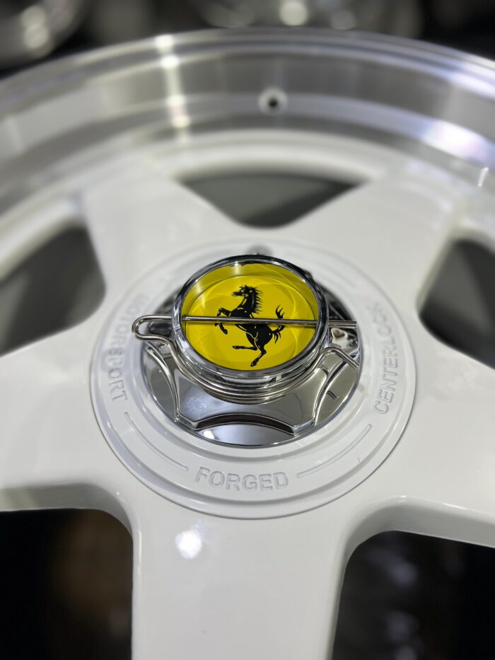 Llantas Ferrari 17