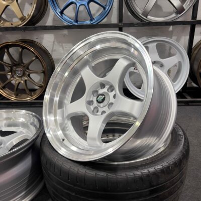 WhatsApp Image 2025-11-11 at 23.09.52 Llantas WORK 17